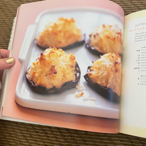 Big Fat Cookie Recipe Book - Picture 2 of 4